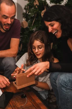 Calendrier de l'Avent - Mystères et boules de Noël