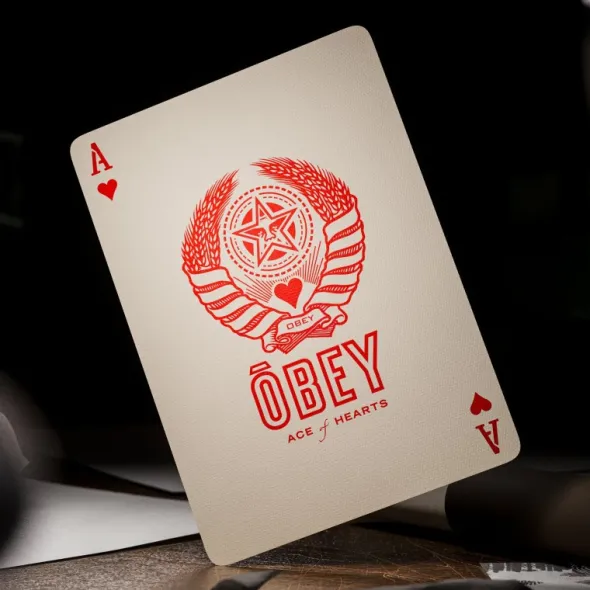 Cartes à jouer Theory11 - Obey Rouge