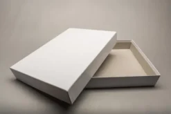 Grande Boîte Blanche Rectangulaire (A4)