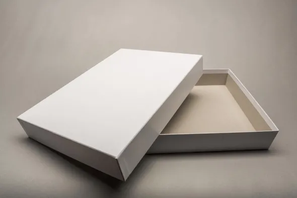 Grande Boîte Blanche Rectangulaire (A4)