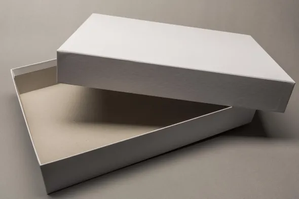 Grande Boîte Blanche Rectangulaire (A4)