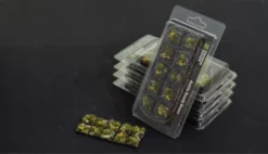 Highland Bases, Square 20mm (x10)