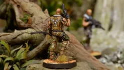 Infinity - Ariadna - Roger Van Zant, Capt. 6th Airborne (Heavy Pistol, AP CCW)