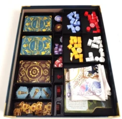Insert compatible avec Wondrous Creatures et deux extensions