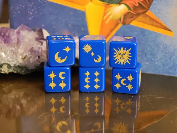 Set de 4 D6 – Lune et Soleil