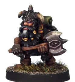 7TV - Dwarf Fighter with Axe