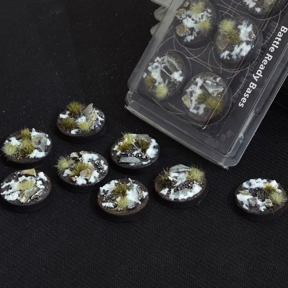 Winter Bases, Round 32mm (x8)